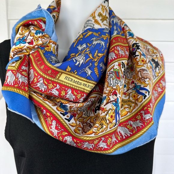🔹 Hermès Silk scarf  CHASSE EN INDE - Picture 4 of 16